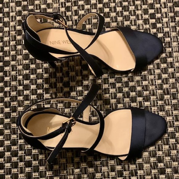 Nine West Navy Blue High Heel - Picture 4 of 5
